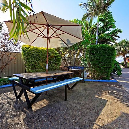 Riviera Motel Bundaberg Luaran gambar