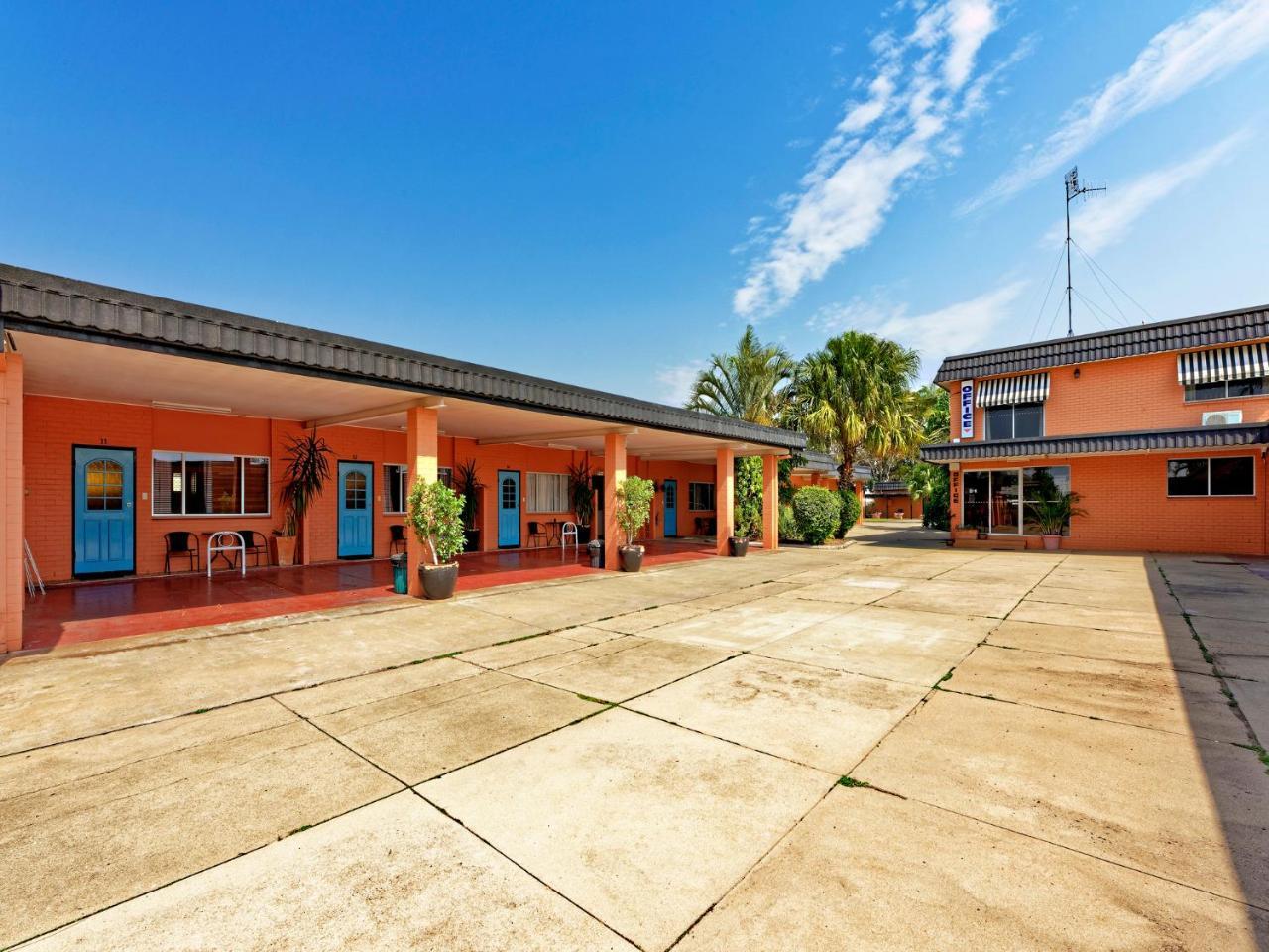 Riviera Motel Bundaberg Luaran gambar