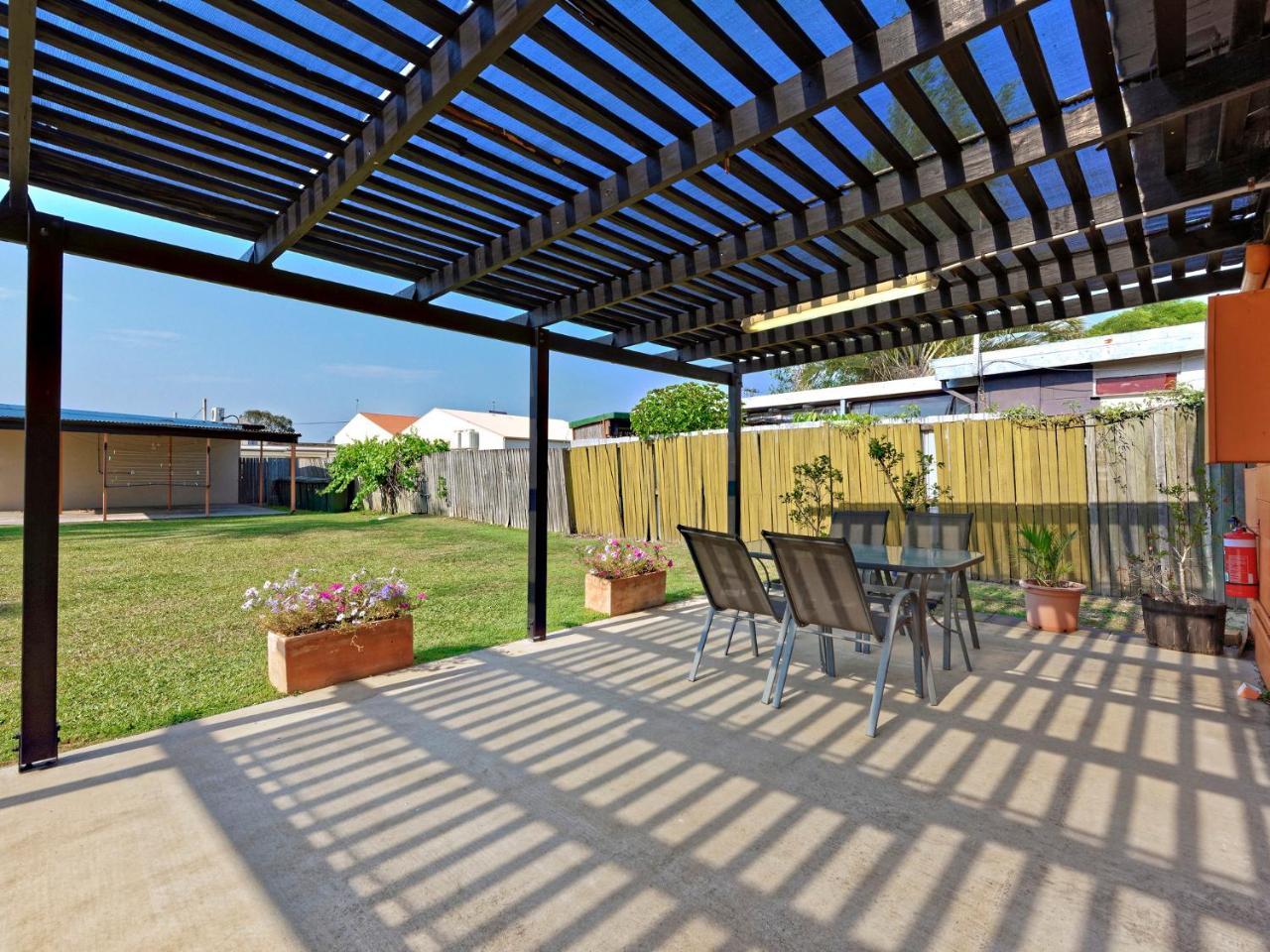 Riviera Motel Bundaberg Luaran gambar