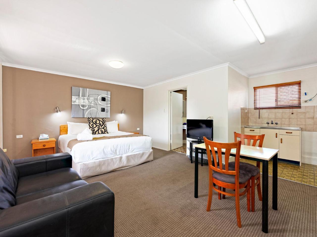 Riviera Motel Bundaberg Luaran gambar